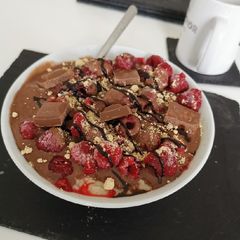 A picture of Proats.