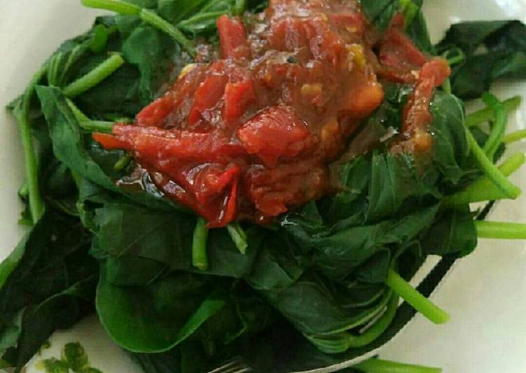 Daun ubi sambal asam