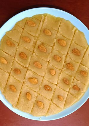 A picture of Almond burfi.