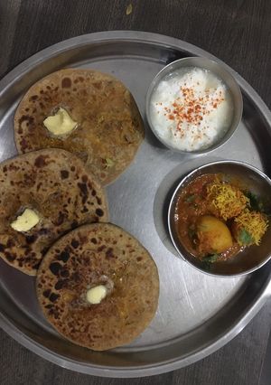 ફલાવર પરાઠા (Cauliflower ParathaRecipe In Gujarati) રેસીપી મુખ્ય ફોટો