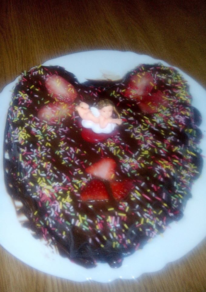 Una foto de Tarta corazón de chocolate y nueces