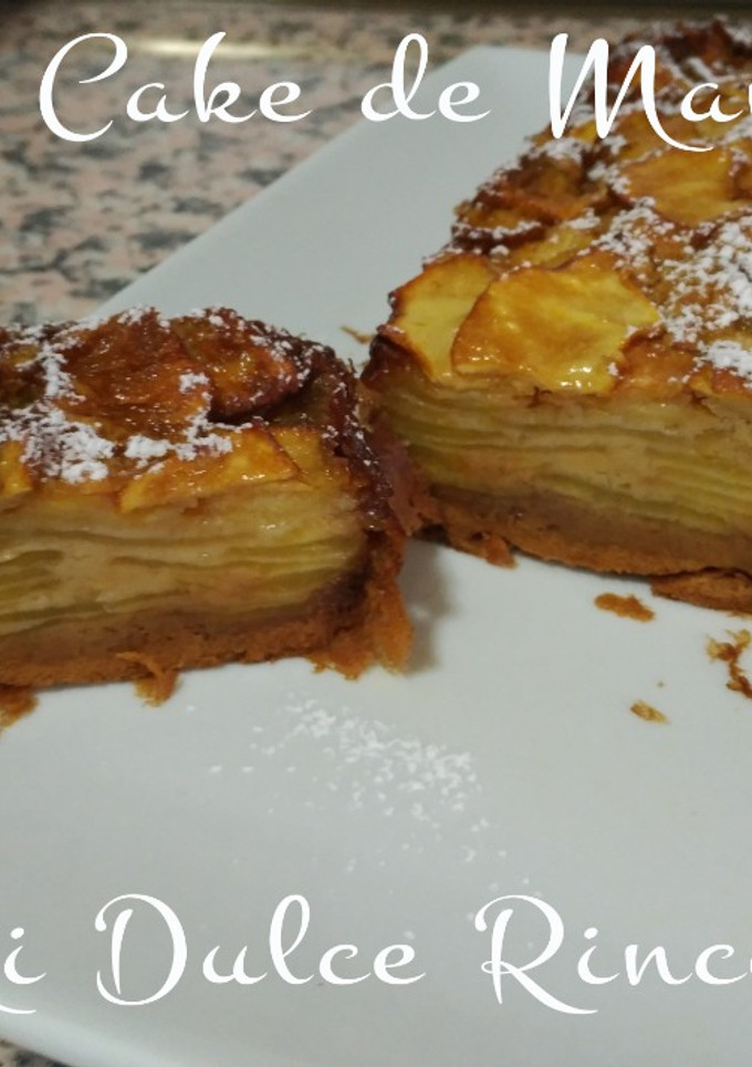 Una foto de Plum cake o pastel de manzanas