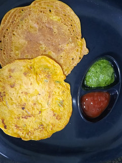 વેજ. પુડલા (Veg. Pudla Recipe in Gujarati) રેસીપી મુખ્ય ફોટો