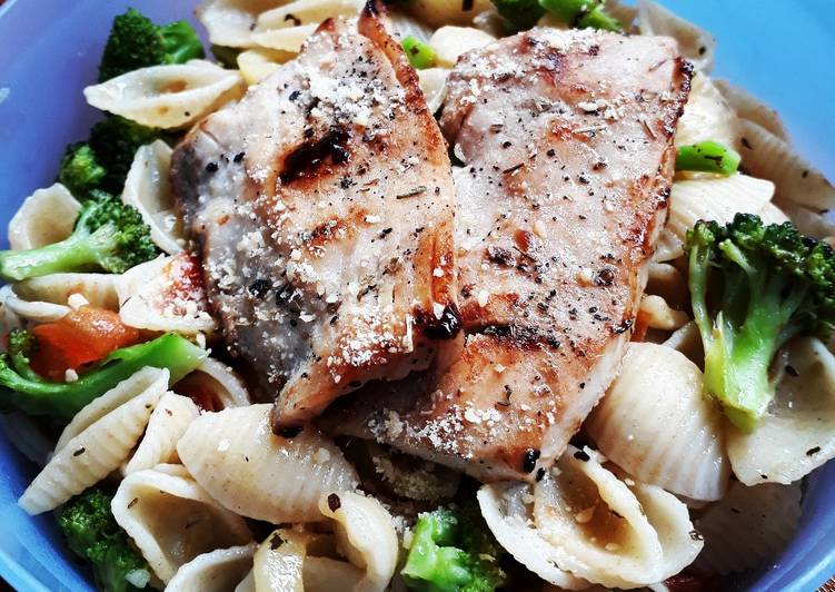 Conchiglie with Broccoli and Mahi Mahi Grill Pan