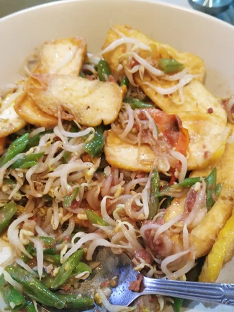 Cara Mudah Membikin Resep Tumis Buncis Toge Tahu Kornet yang Lezat Sekali Anti Ribet, Lezat Sekali