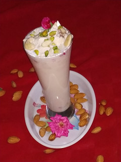 A picture of Badam MilkShake.