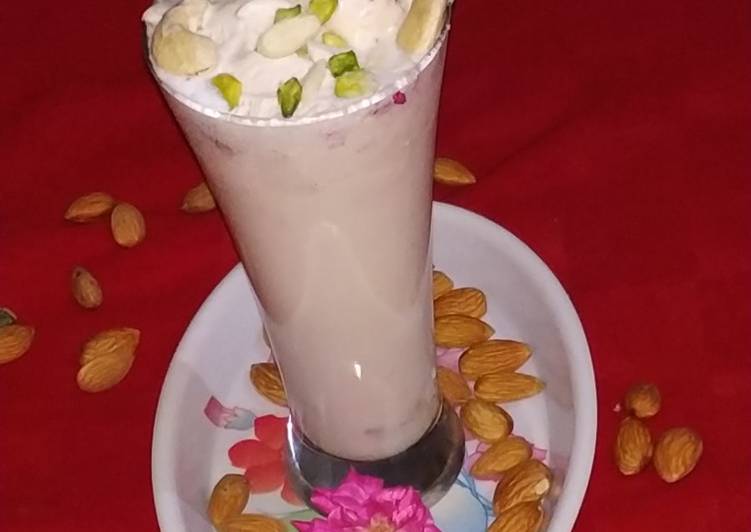 Recipe of Badam MilkShake