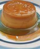 Flan de vainilla con galletas