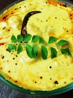 कढ़ी पकोड़ा (kadhi pakoda recipe in hindi) रेसिपी मुख्य फोटो