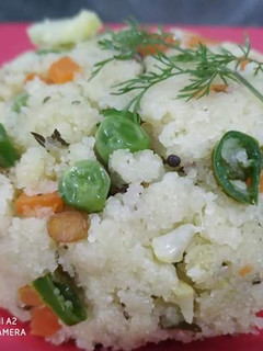 காய்கறி ரவா உப்புமா செய்முறை முக்கிய புகைப்படம்