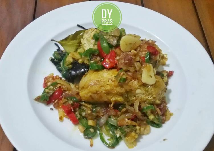 [22] Telur Ikan Tumis Cabai Simpel