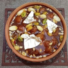 A picture of Aloo Bukharay ki Chutney.