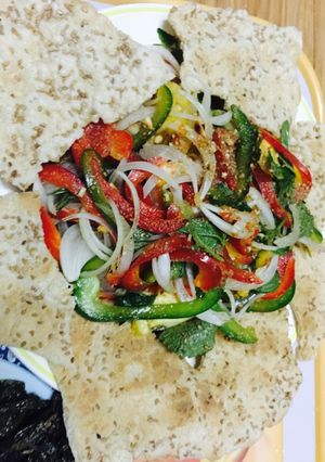 Hình của món Gỏi quê hương.