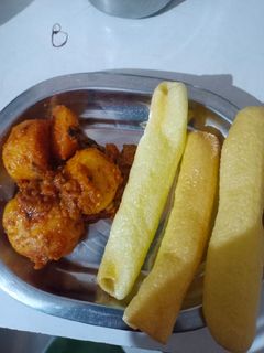 ભુંગળા બટેકા (Bhungra Bataka Recipe In Gujarati) રેસીપી મુખ્ય ફોટો