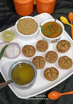 दाल बाटी चूरमा रेसिपी मुख्य फोटो