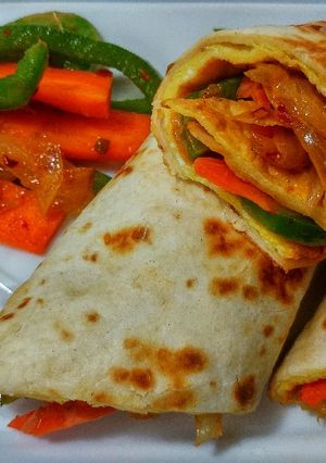 A picture of Tortilla Egg Roll.