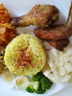 Foto resep Nasi Kuning Rice Cooker