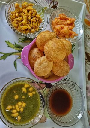 चटपटी पानी पूरी(chatpati pani poori recipe in hindi) रेसिपी मुख्य फोटो