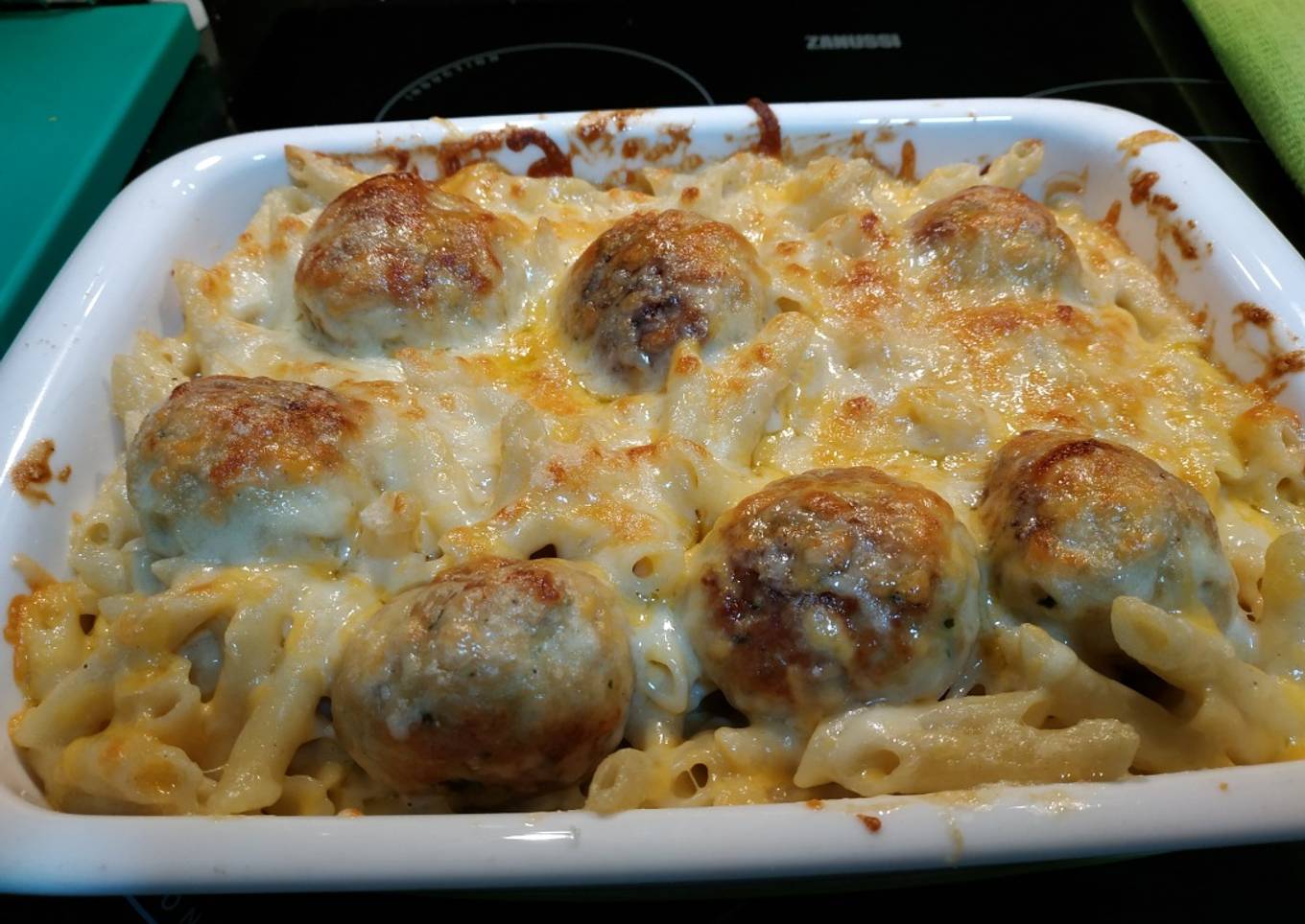 Albóndigas Cordon Bleu y macarrones con queso