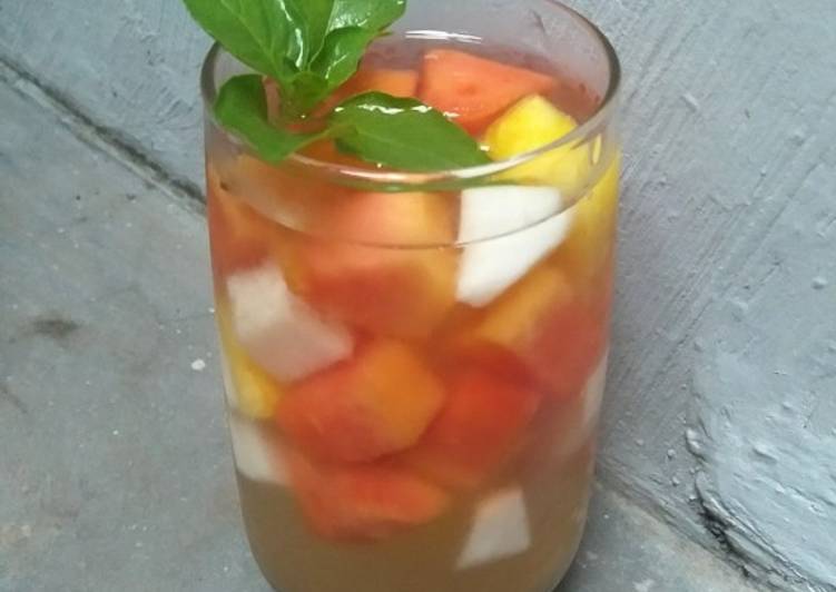 115. Cocktail