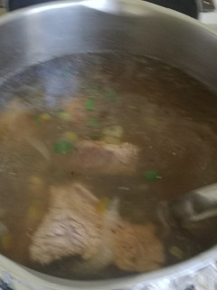 Una foto de Sopa de costilla