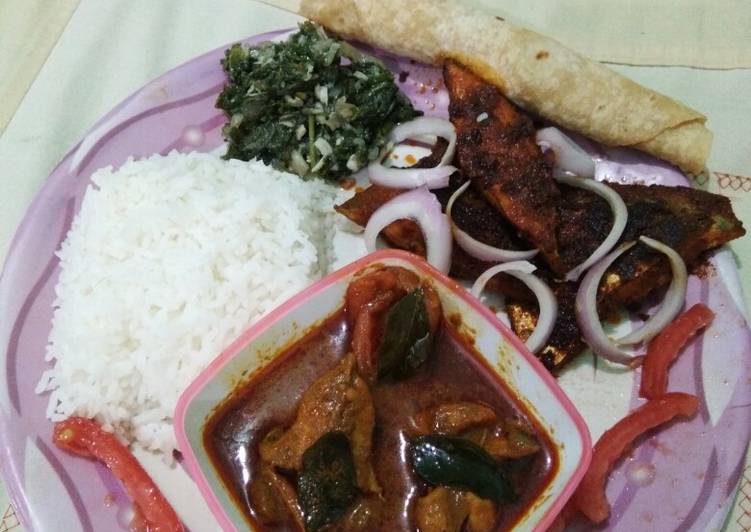 Fried fish with fish curry