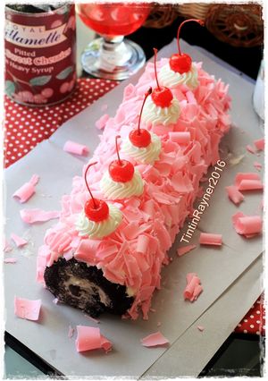 Foto resep PINKY BLACKFOREST ROLL untuk Ulang Tahun Mama Tercinta ;)