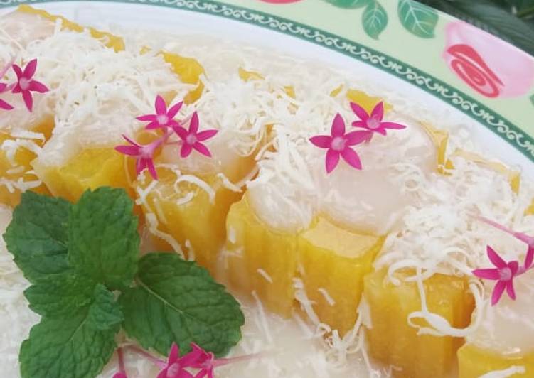 Puding Mangga Saus Kulit Mangga