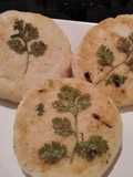 Arepas de cebollín y cilantro