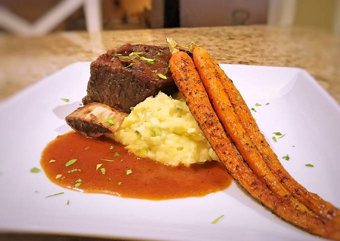 Step-by-Step Guide to Prepare Quick Braised short rib with horseradish whipped potatoes and roasted carrots