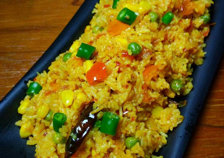 Simple Way to Make Any-night-of-the-week Schezwan Fried Rice