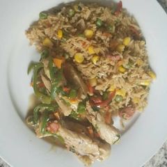 A picture of Chinese special fried rice.