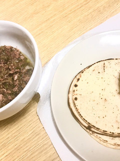 Una foto de Fajitas de acelgas y jamón aderezadas con membrillo