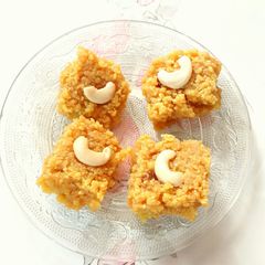 A picture of Ande ka halwa.