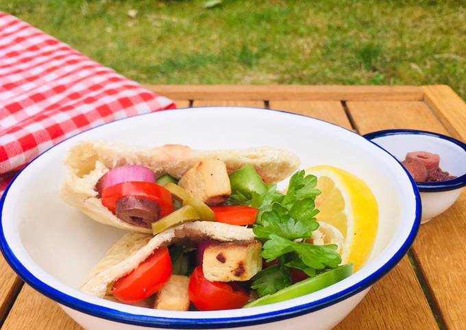 Easiest Way to Prepare Super Quick Homemade Greek pitta pockets with lemon Quorn