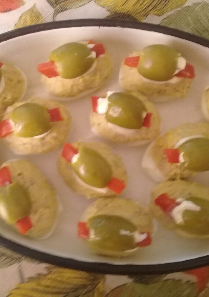 Una foto de Huevos rellenos