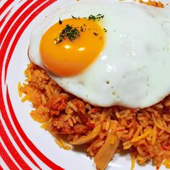A picture of 韓式泡菜炒飯 KIMCHI FRIED RICE.
