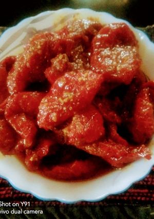 A picture of Tomato Pickle.