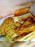 Spaghetti & bread sandwich