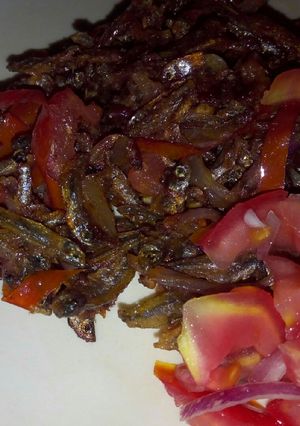 A picture of Fried small fish.