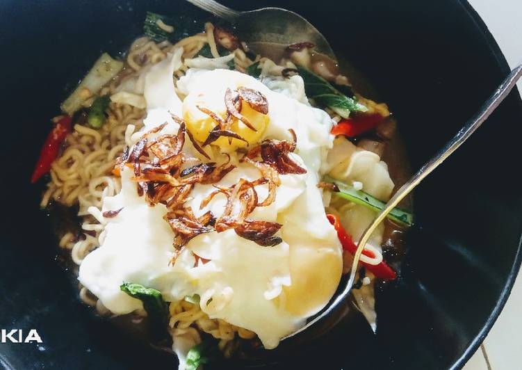 Resep: Mie Instan Rebus Menu Enak