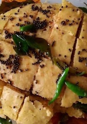 ढोकला (dhokla recipe in Hindi) रेसिपी मुख्य फोटो