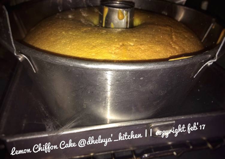 Lemon Chiffon Cake
