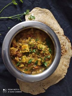 વેજ નિઝામી હાંડી( Veg Nizami Handi Recipe in Gujarati રેસીપી મુખ્ય ફોટો