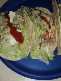 Una foto de Tacos de pollo