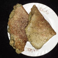 A picture of Moong chilla.