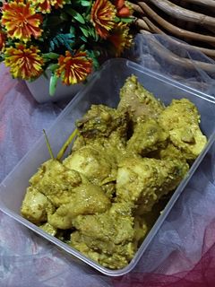 Foto resep Ayam Ungkep Bumbu Kuning