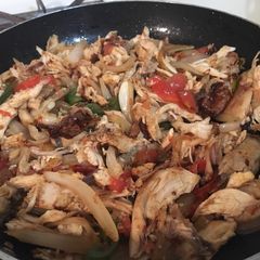 A picture of Chicken Fajitas.