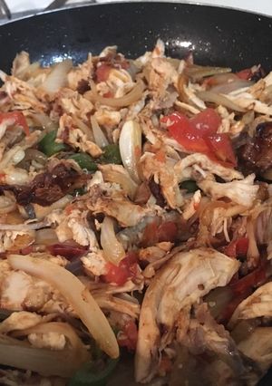 A picture of Chicken Fajitas.