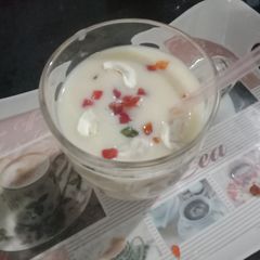 A picture of Mango shake.